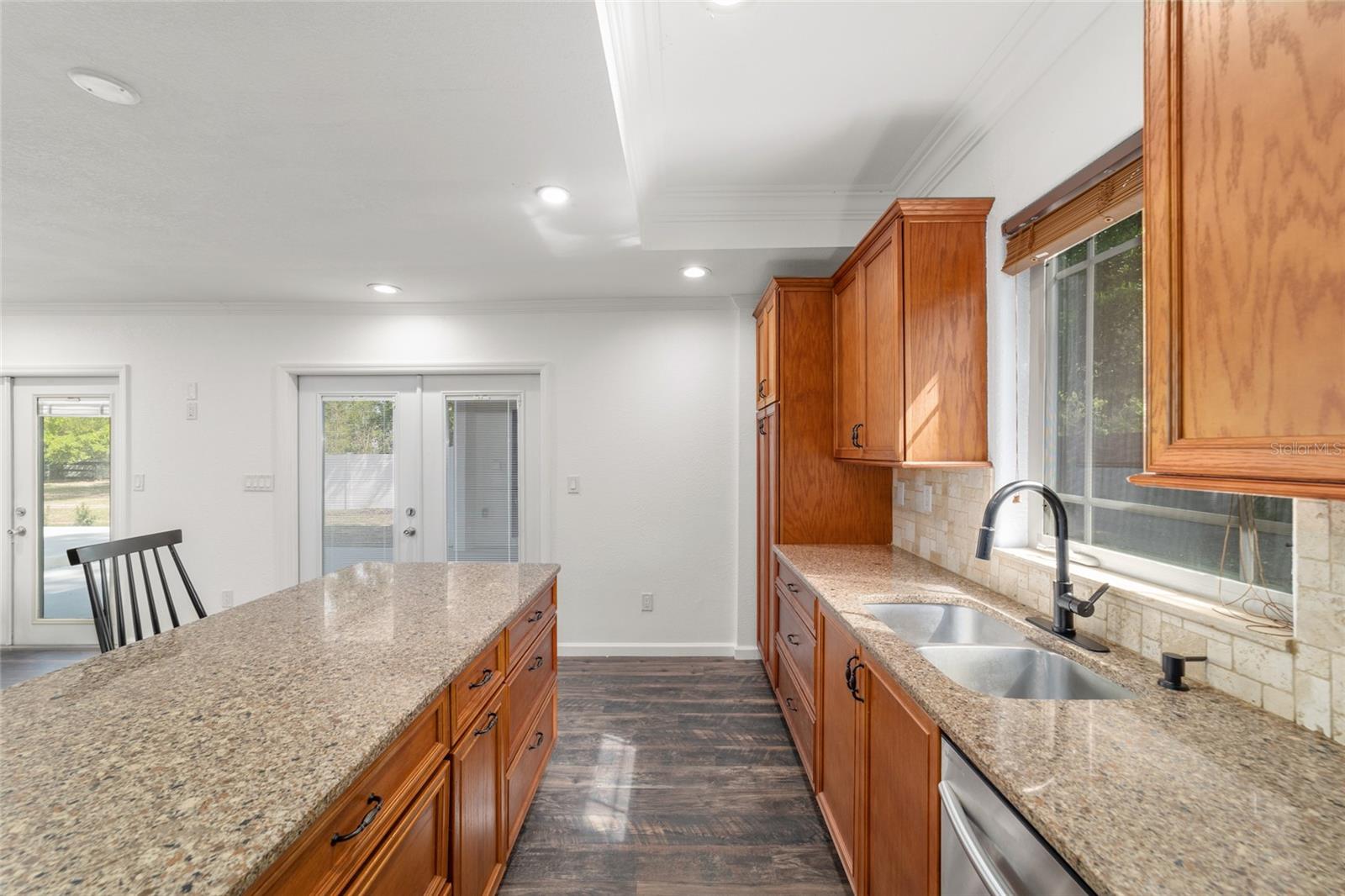 Image 22 of 42 For 5721 31st Street