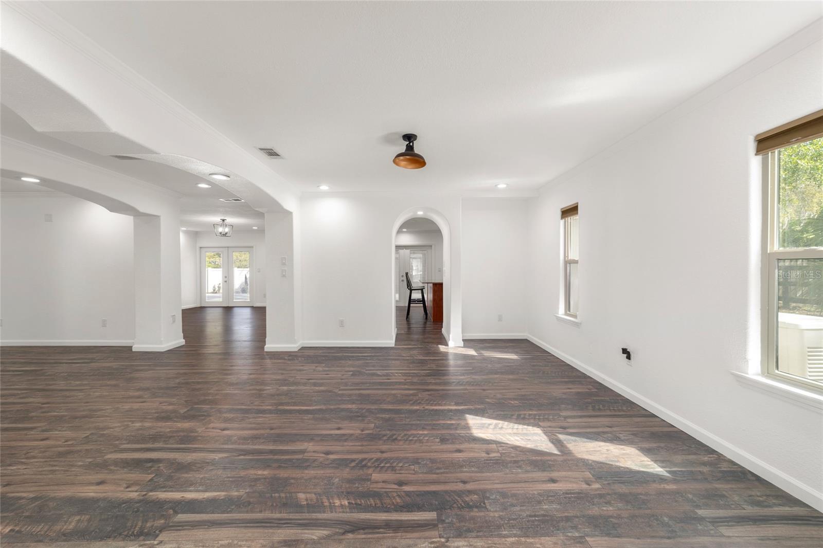 Image 9 of 42 For 5721 31st Street