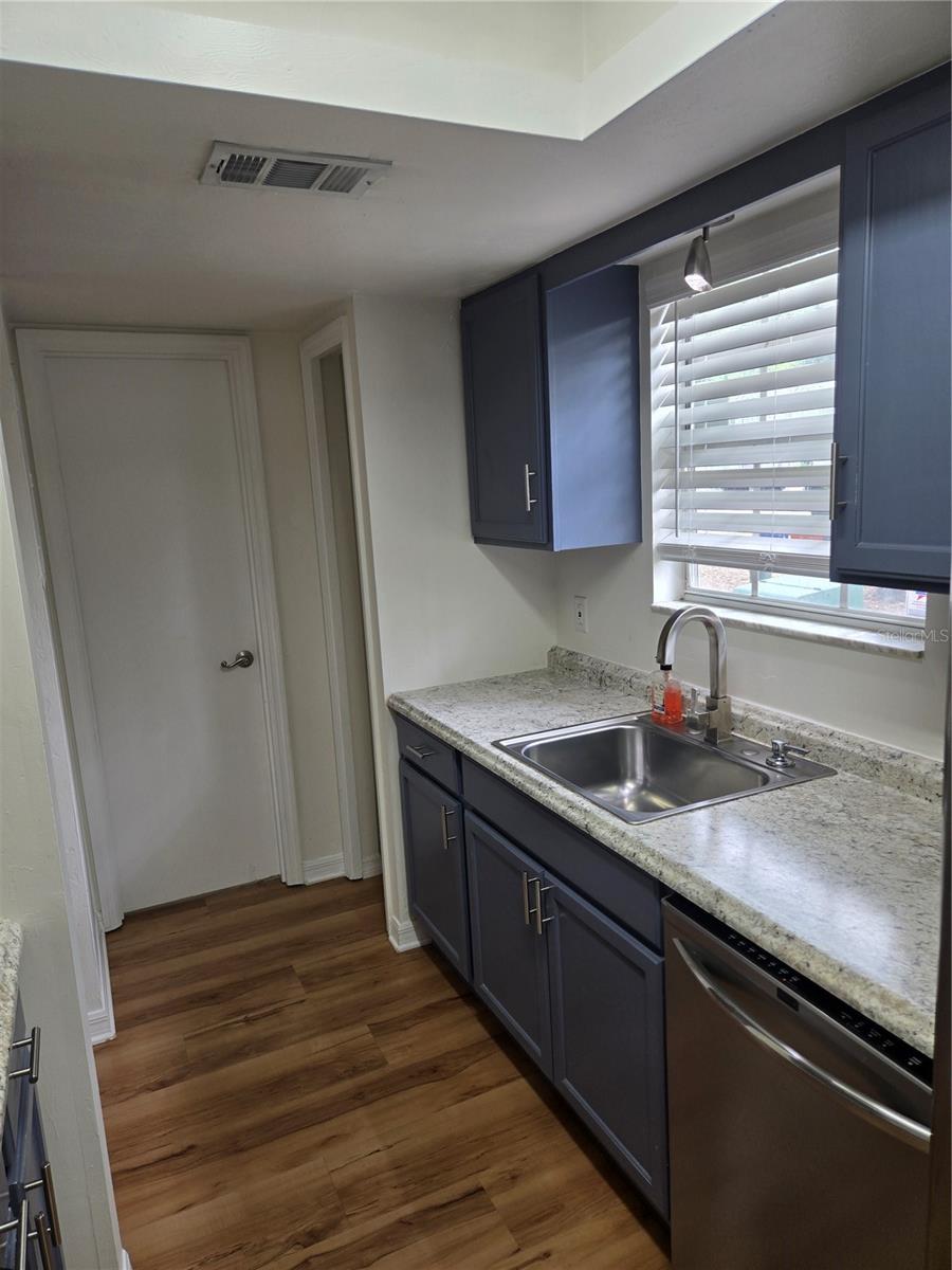 Image 18 of 44 For 2344 73rd Terrace