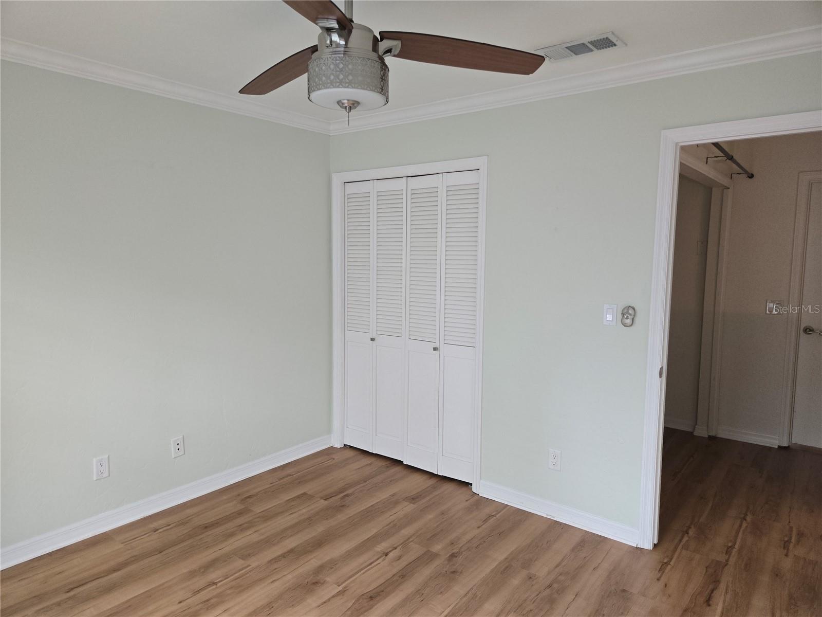 Image 25 of 44 For 2344 73rd Terrace