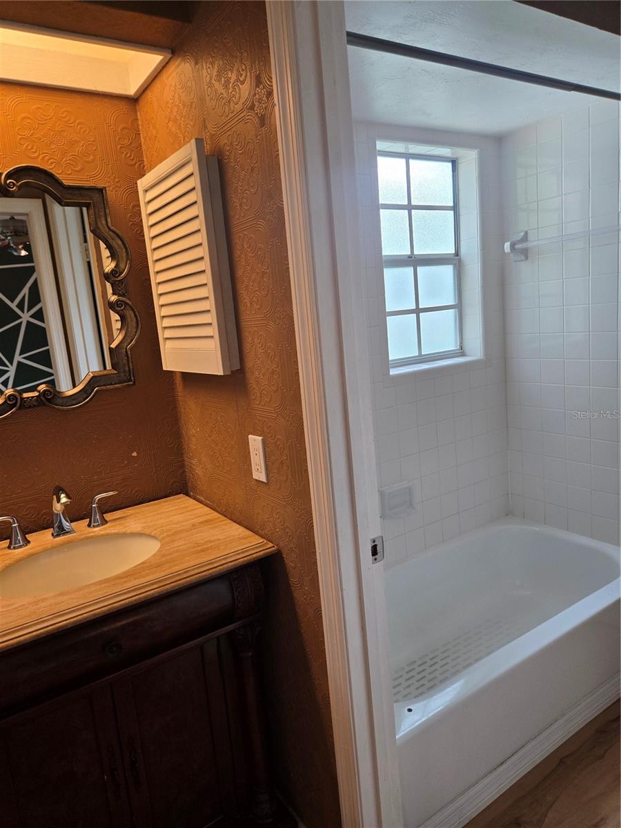 Image 31 of 44 For 2344 73rd Terrace