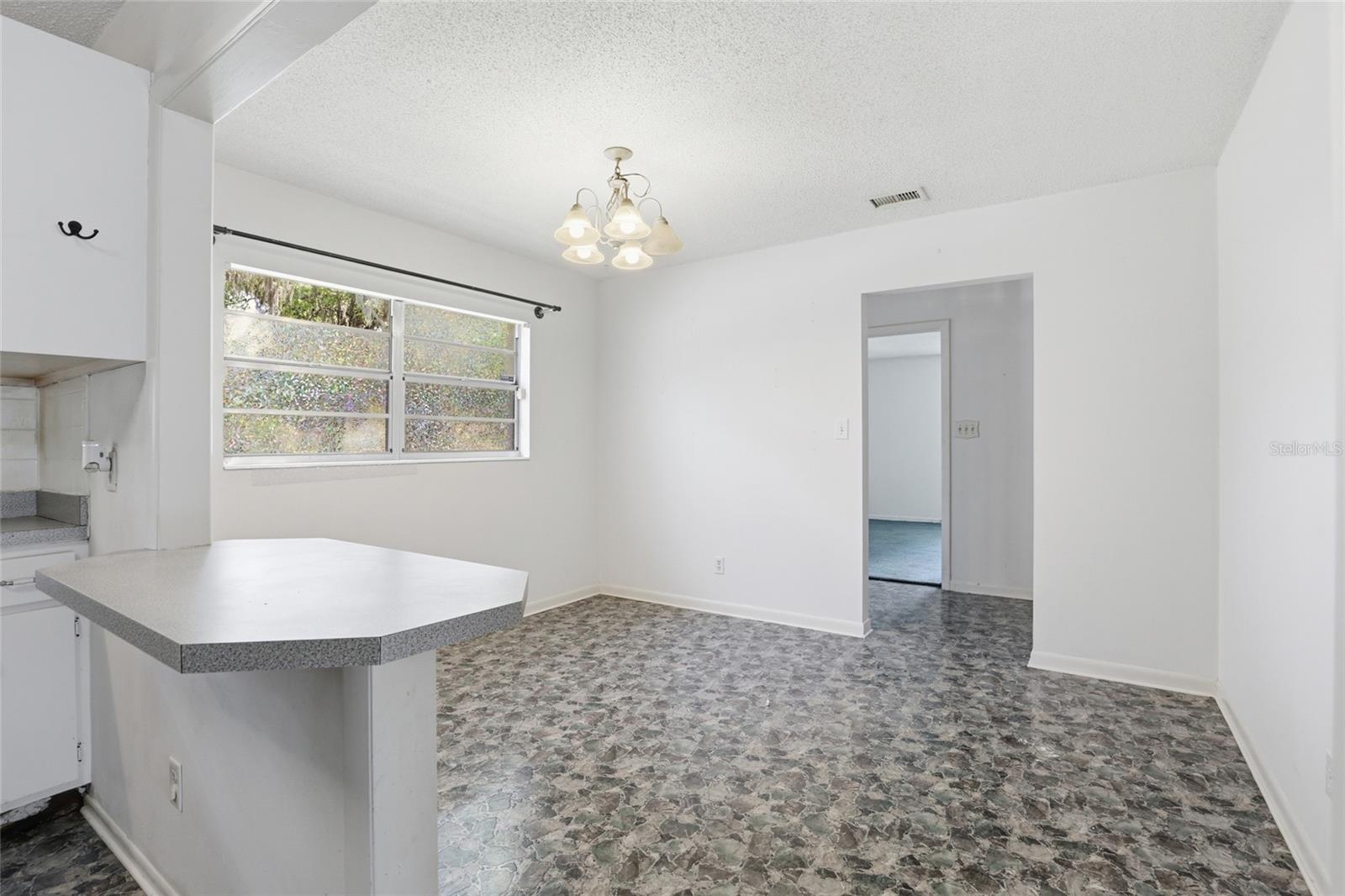 Image 19 of 39 For 4006 36th Terrace