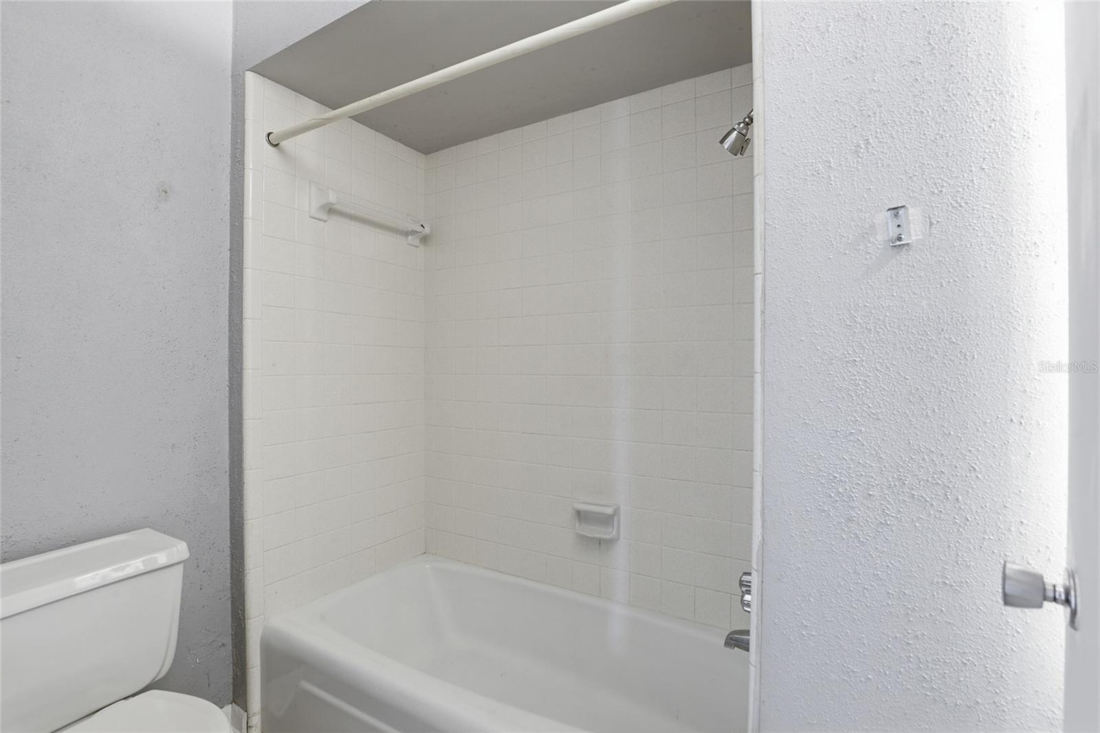 Image 23 of 39 For 4006 36th Terrace