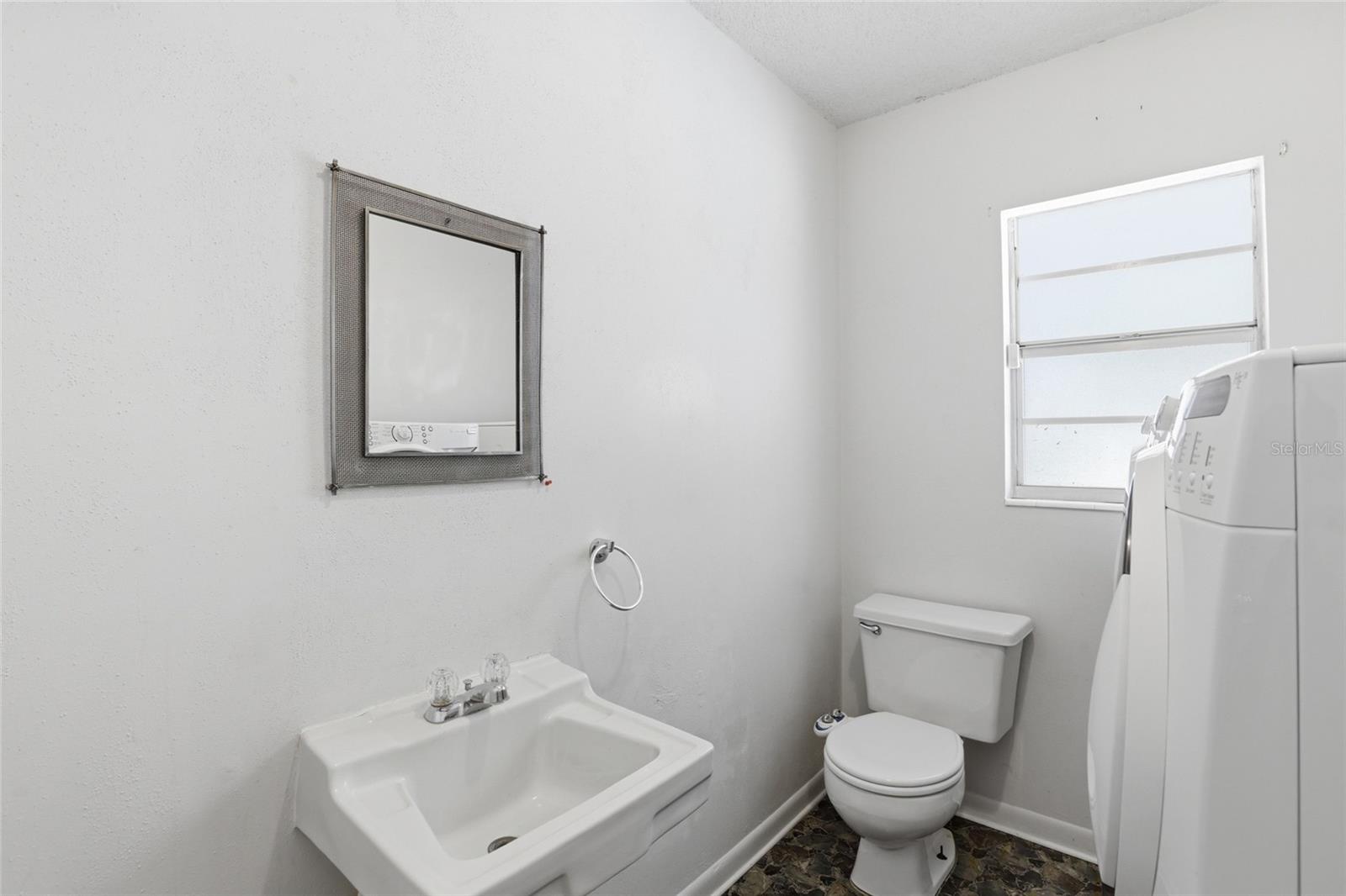 Image 25 of 39 For 4006 36th Terrace