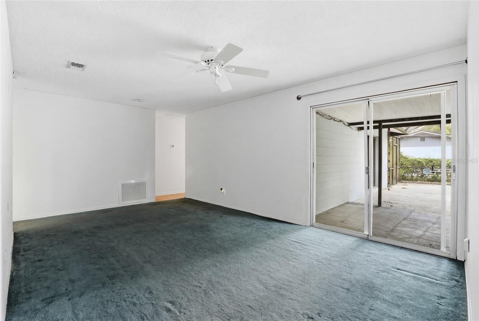 Image 30 of 39 For 4006 36th Terrace