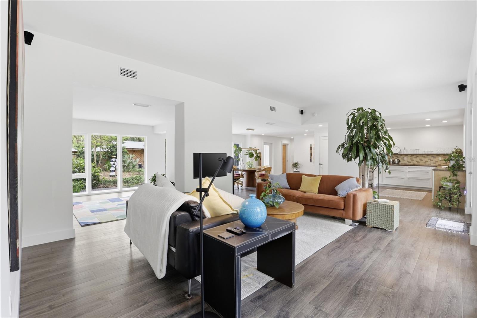 Image 21 of 63 For 1716 12th Road