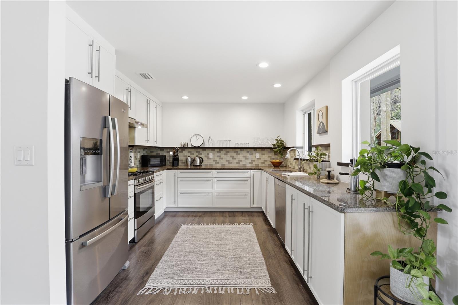 Image 7 of 63 For 1716 12th Road