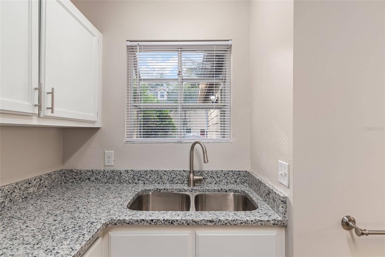 Image 12 of 40 For 9755 52nd Road