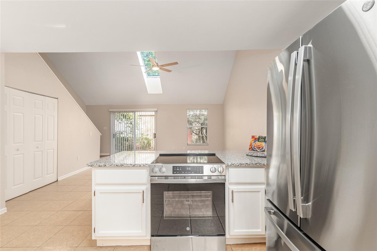 Image 14 of 40 For 9755 52nd Road