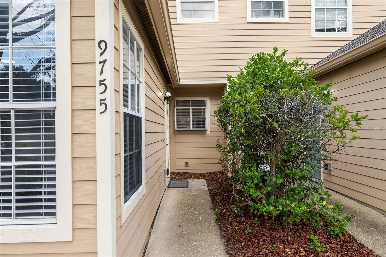 Image 2 of 40 For 9755 52nd Road