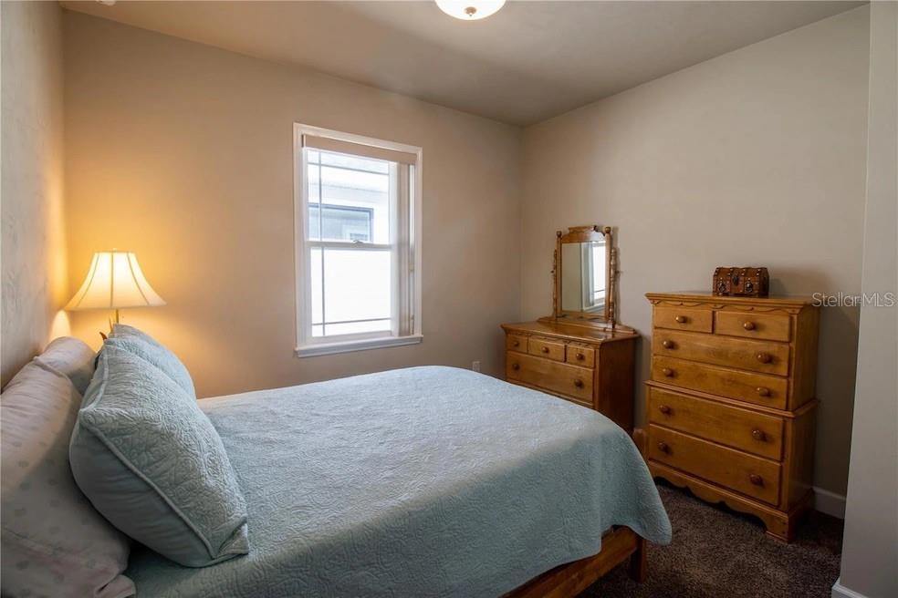 Image 17 of 19 For 24650 17th Place