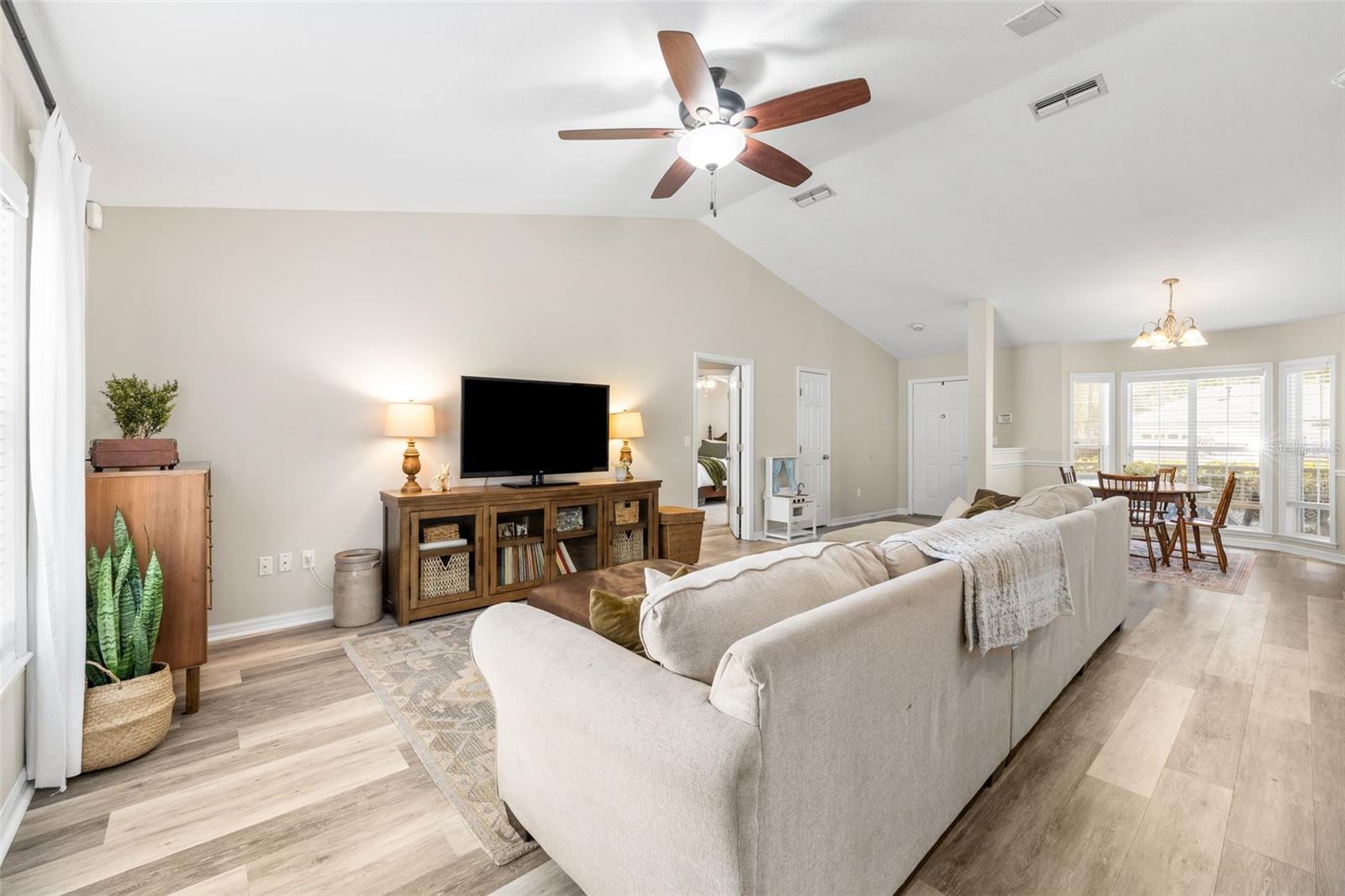 Image 4 of 42 For 8406 69th Place