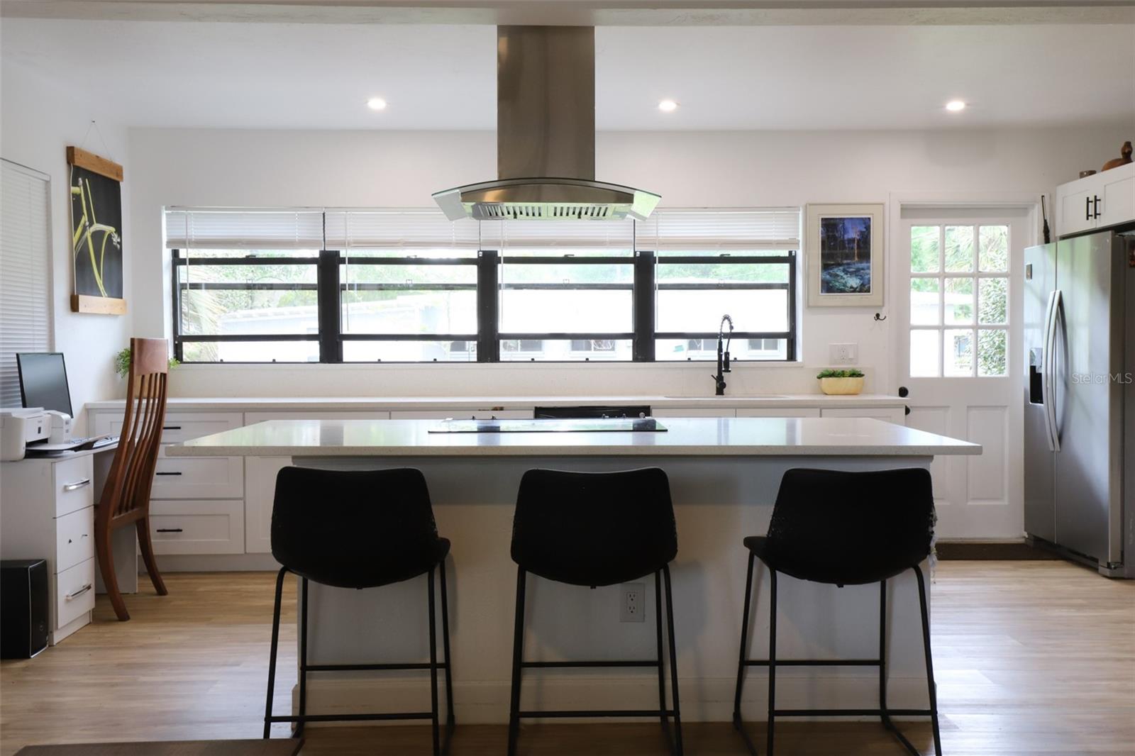 Image 20 of 38 For 1002 19th Place