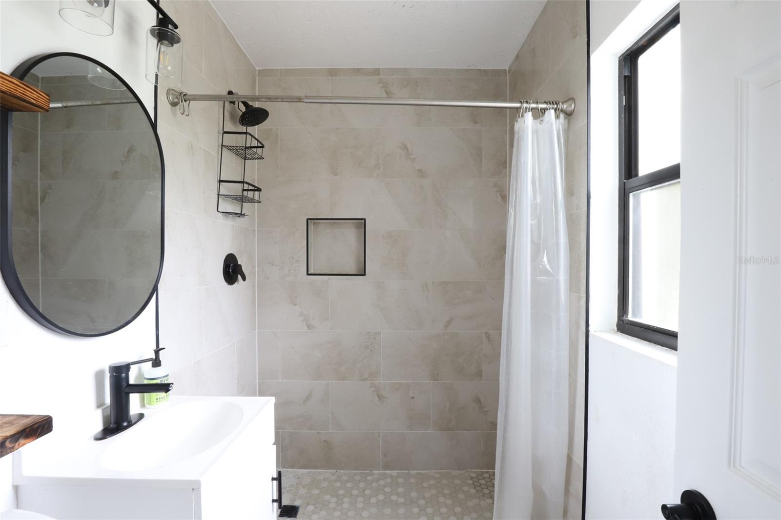 Image 30 of 38 For 1002 19th Place