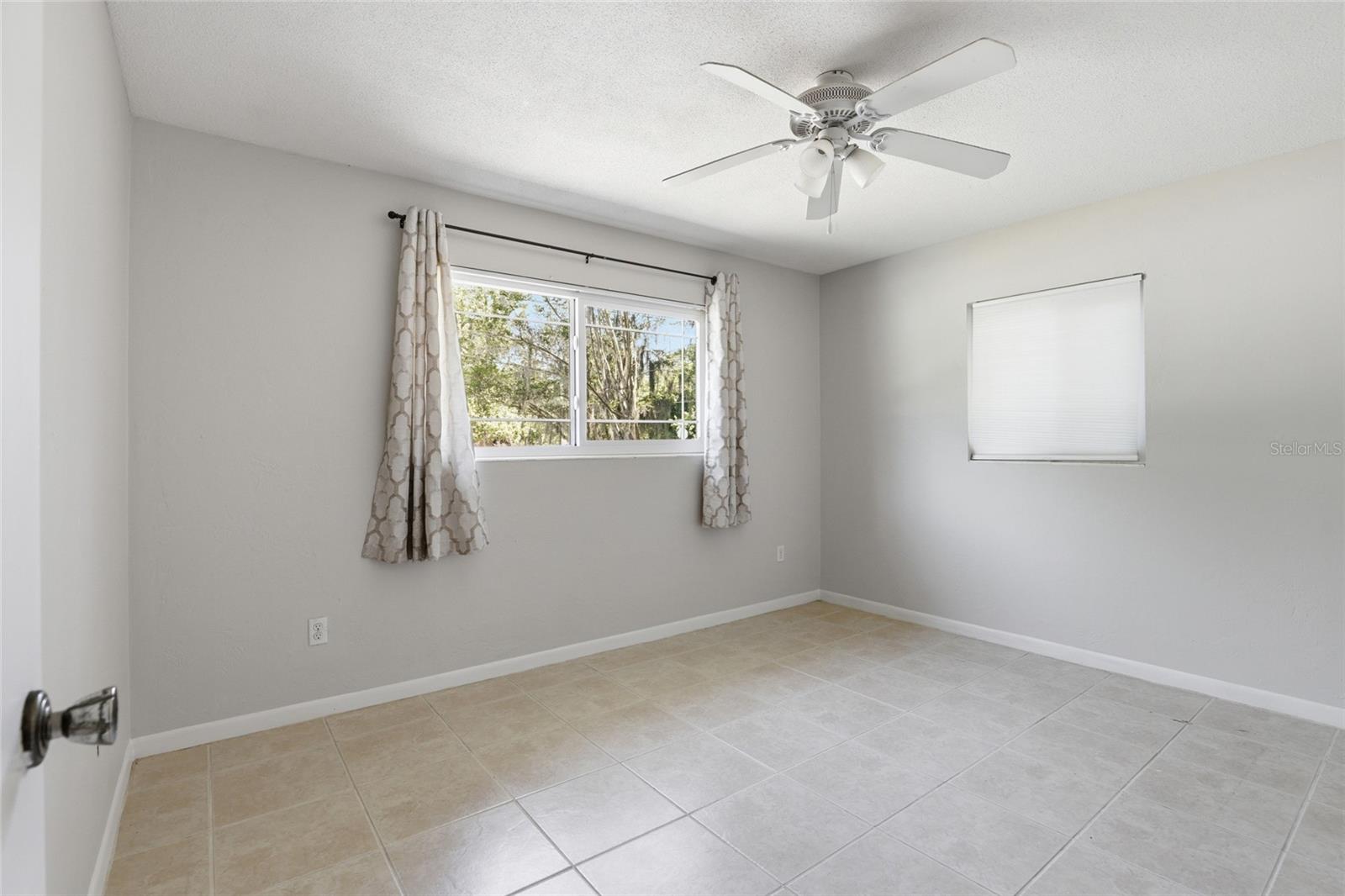 Image 23 of 34 For 3623 46th Place