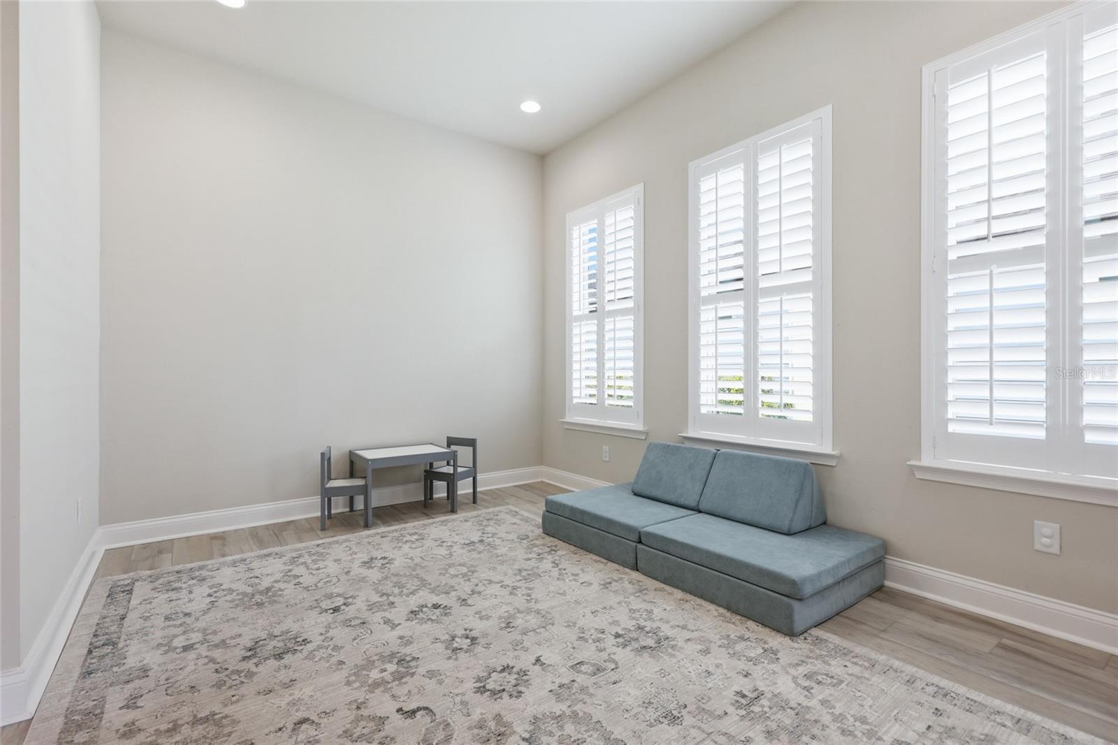 Image 27 of 44 For 10776 36th Place