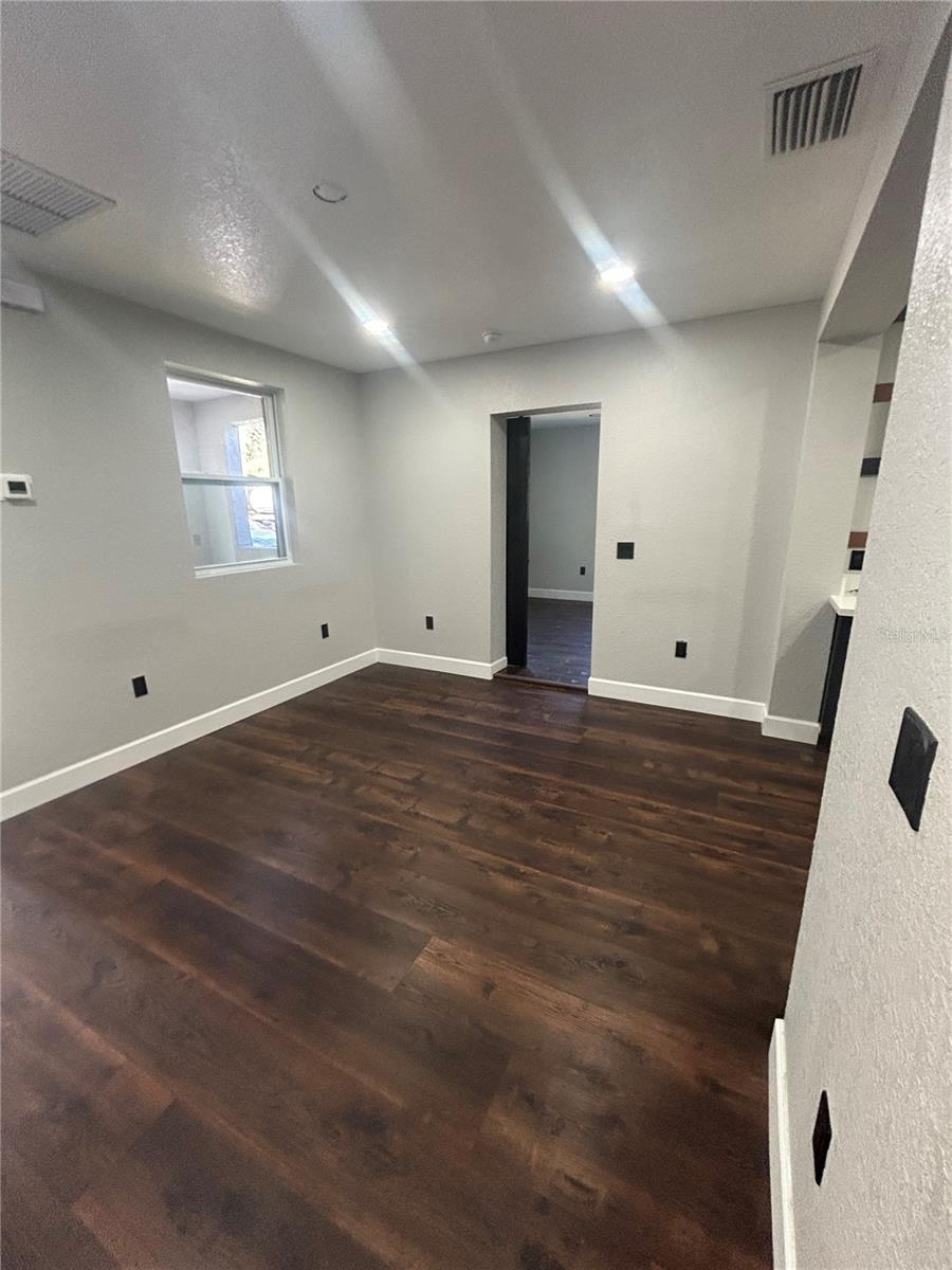 Image 3 of 15 For 1111 6th Avenue