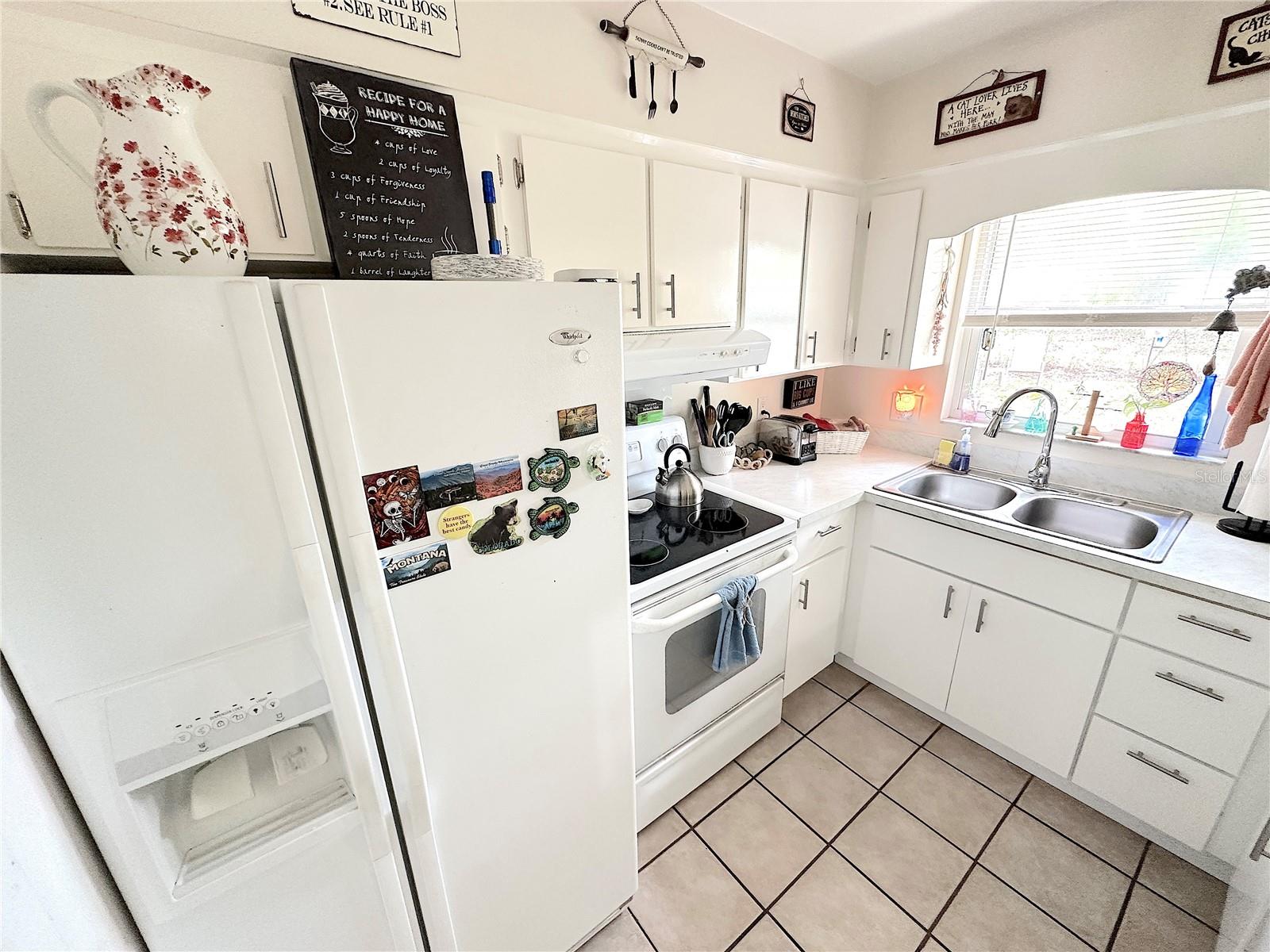 Image 4 of 11 For 4146 30th Terrace