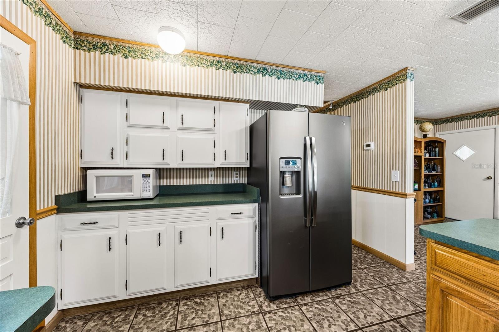 Image 10 of 44 For 110 Shaffer Avenue