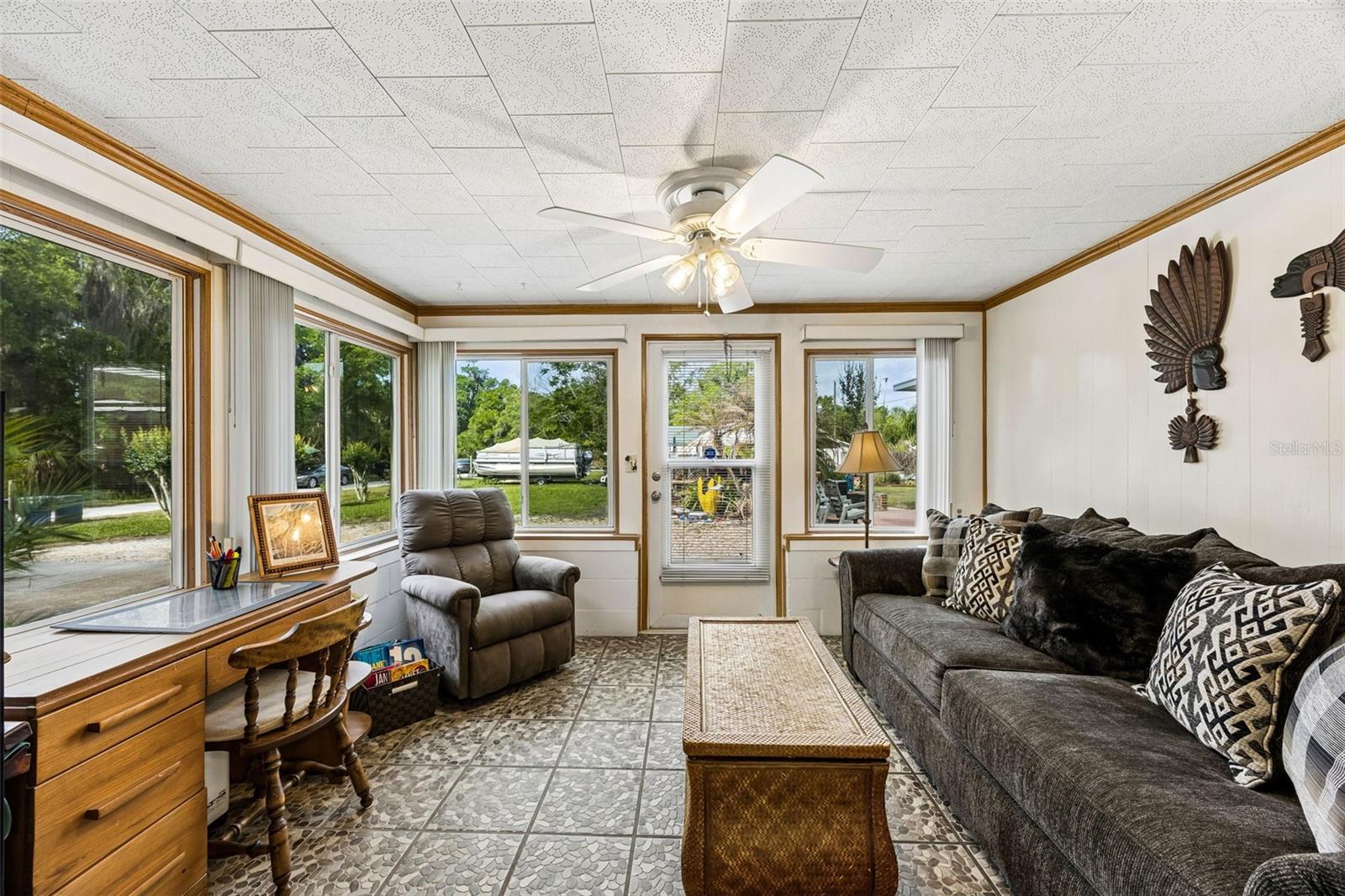 Image 11 of 44 For 110 Shaffer Avenue