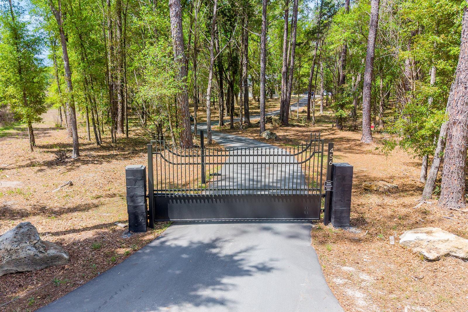 Image 2 of 50 For 456 Bradenton Way