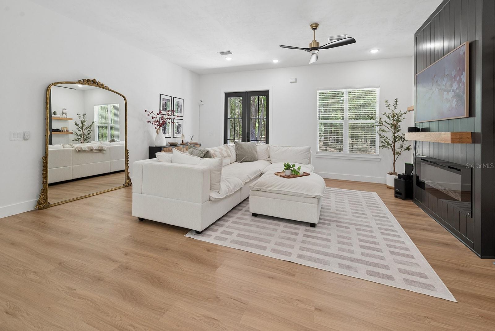 Image 22 of 50 For 456 Bradenton Way