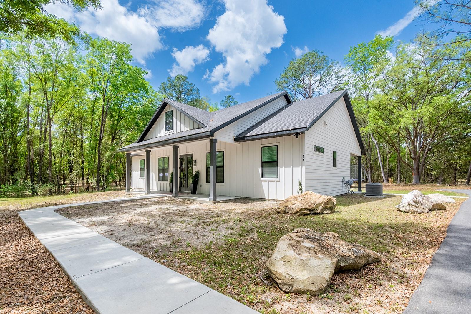 Image 7 of 50 For 456 Bradenton Way