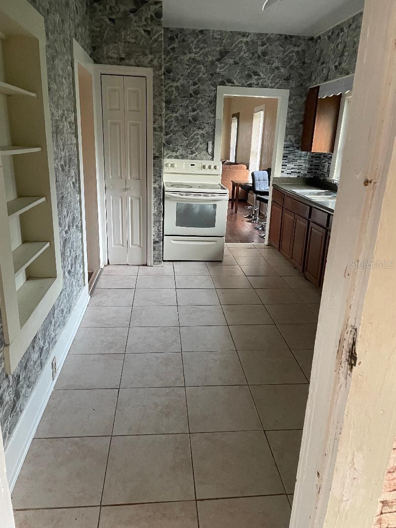 Image 13 of 18 For 31 4th Street