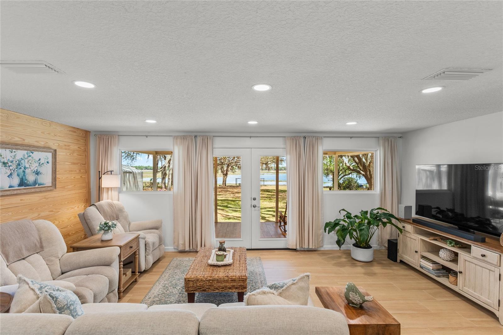 Image 38 of 73 For 5921 County Road 352