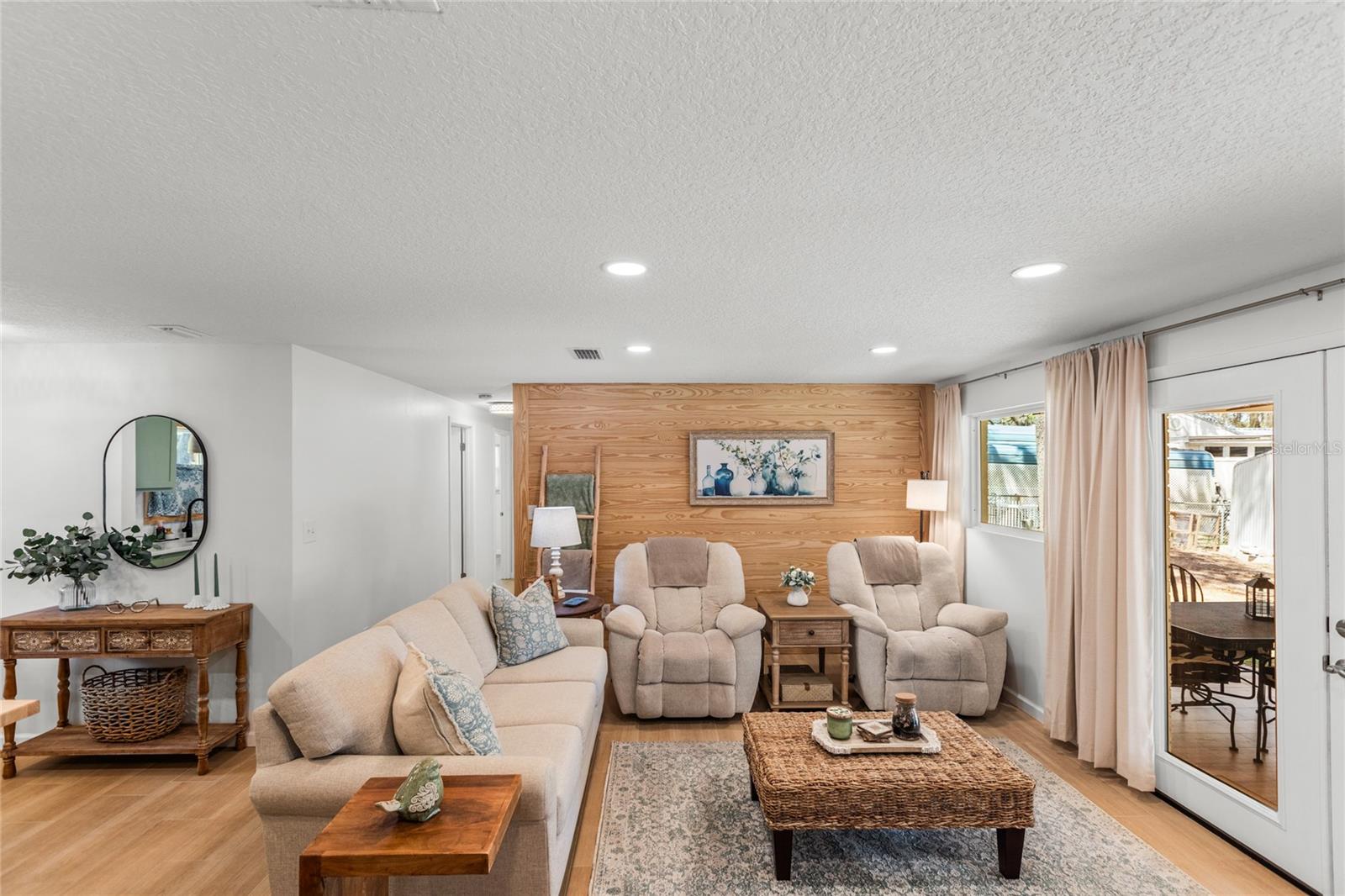 Image 40 of 73 For 5921 County Road 352