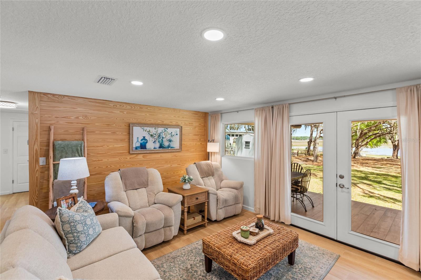 Image 41 of 73 For 5921 County Road 352