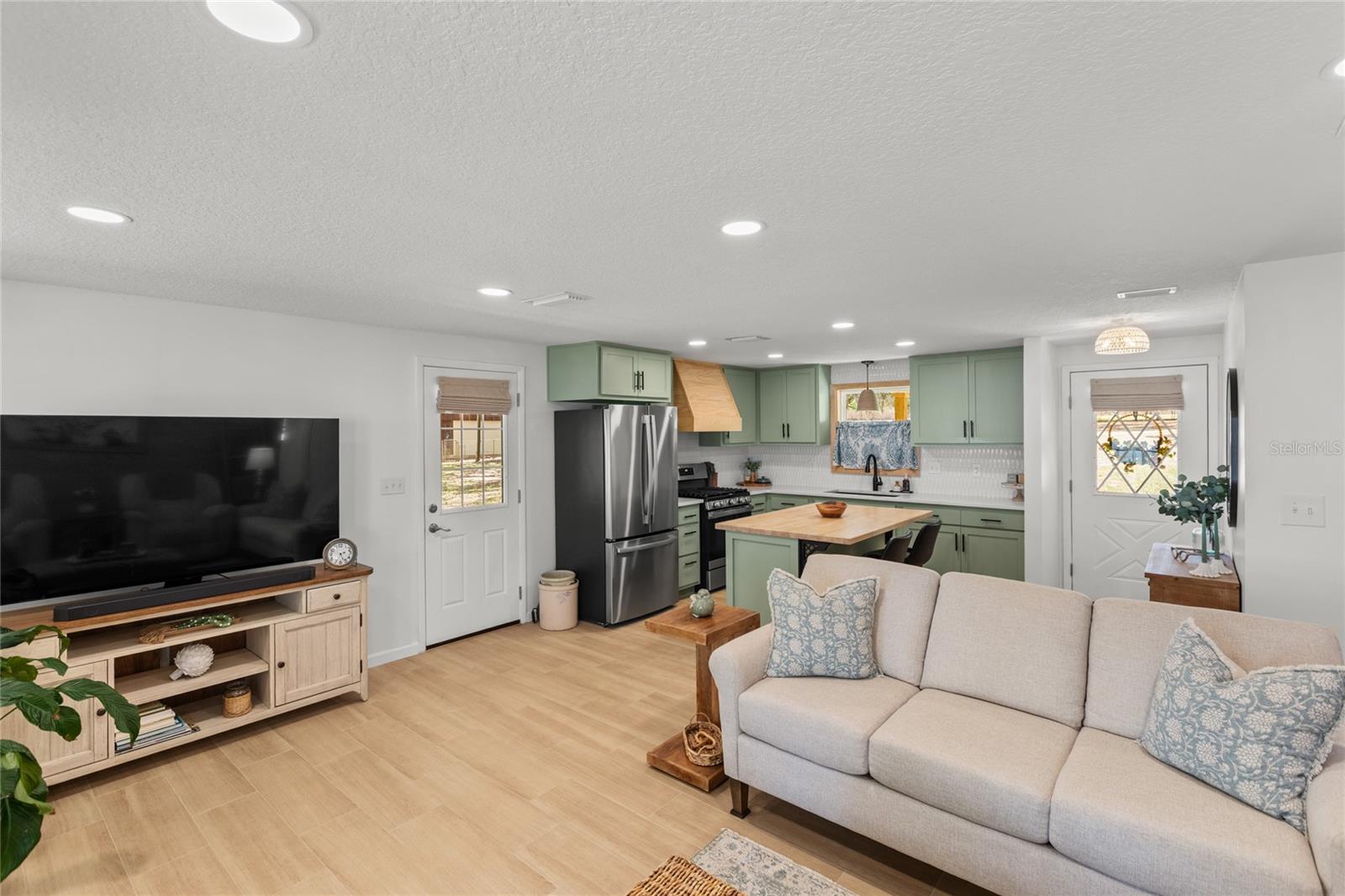 Image 44 of 73 For 5921 County Road 352