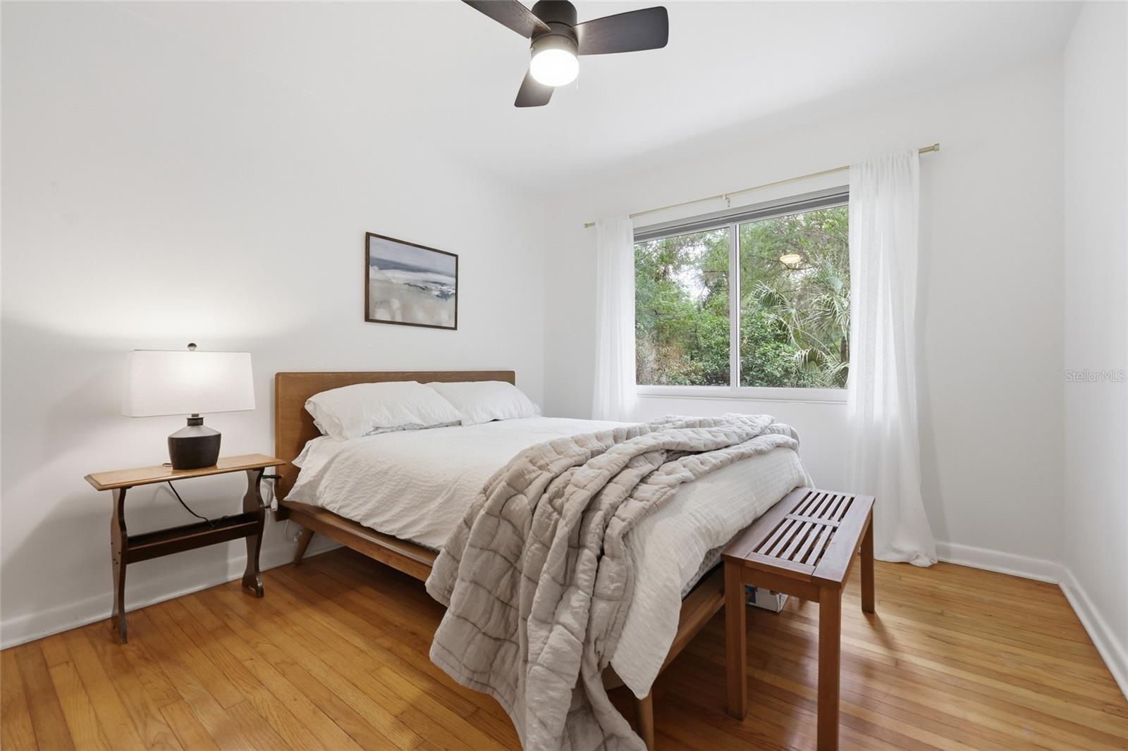 Image 20 of 51 For 616 21st Avenue