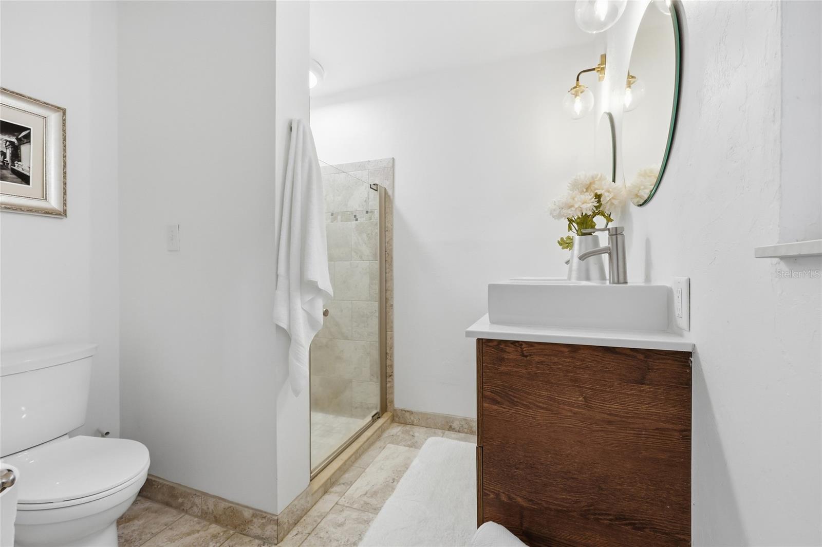 Image 24 of 51 For 616 21st Avenue