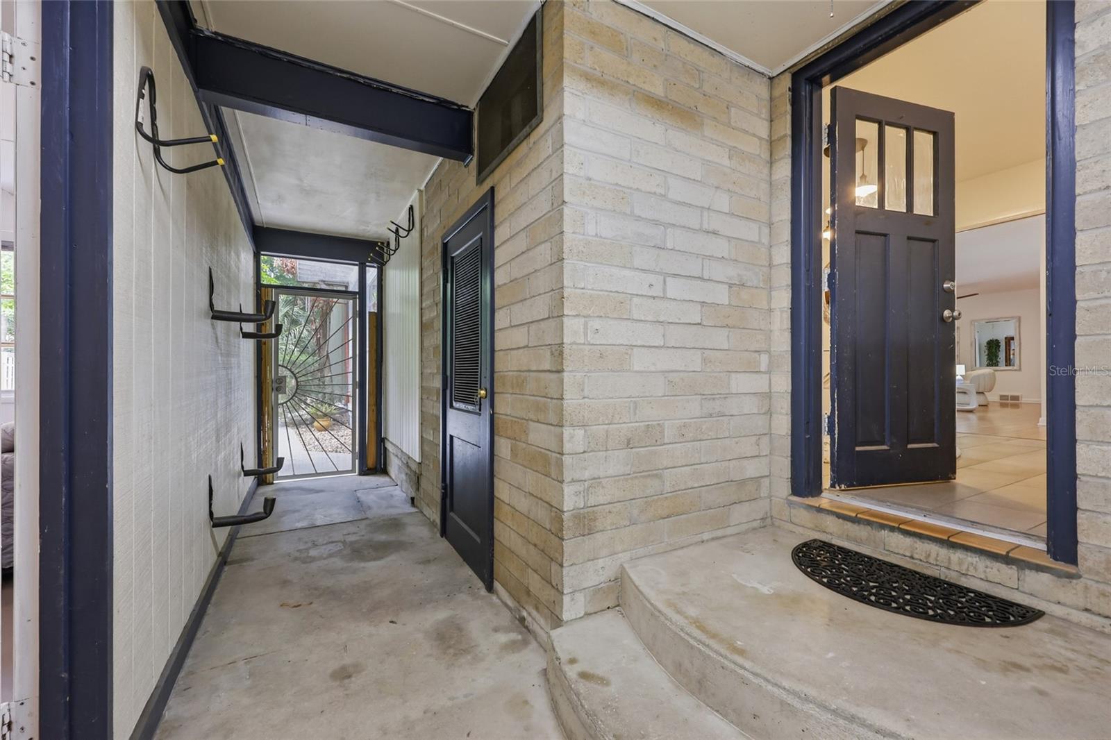 Image 28 of 51 For 616 21st Avenue