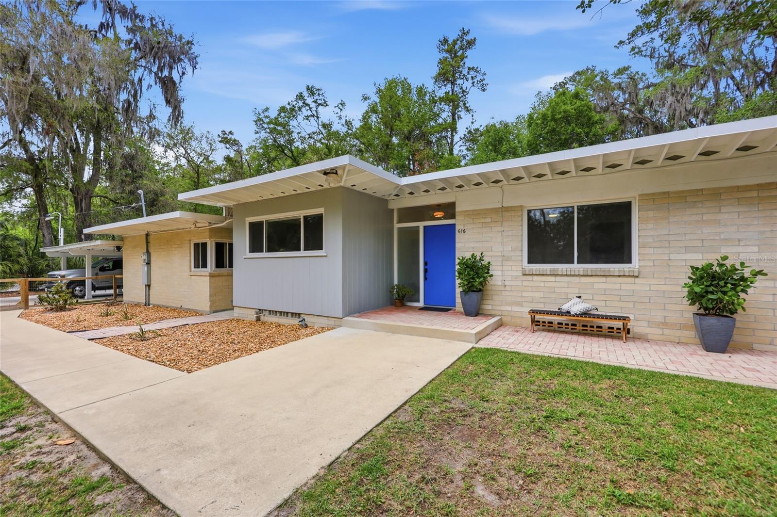 Image 3 of 51 For 616 21st Avenue