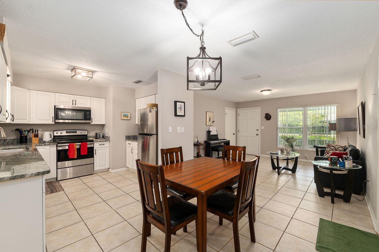 Image 15 of 33 For 5611 29th Terrace