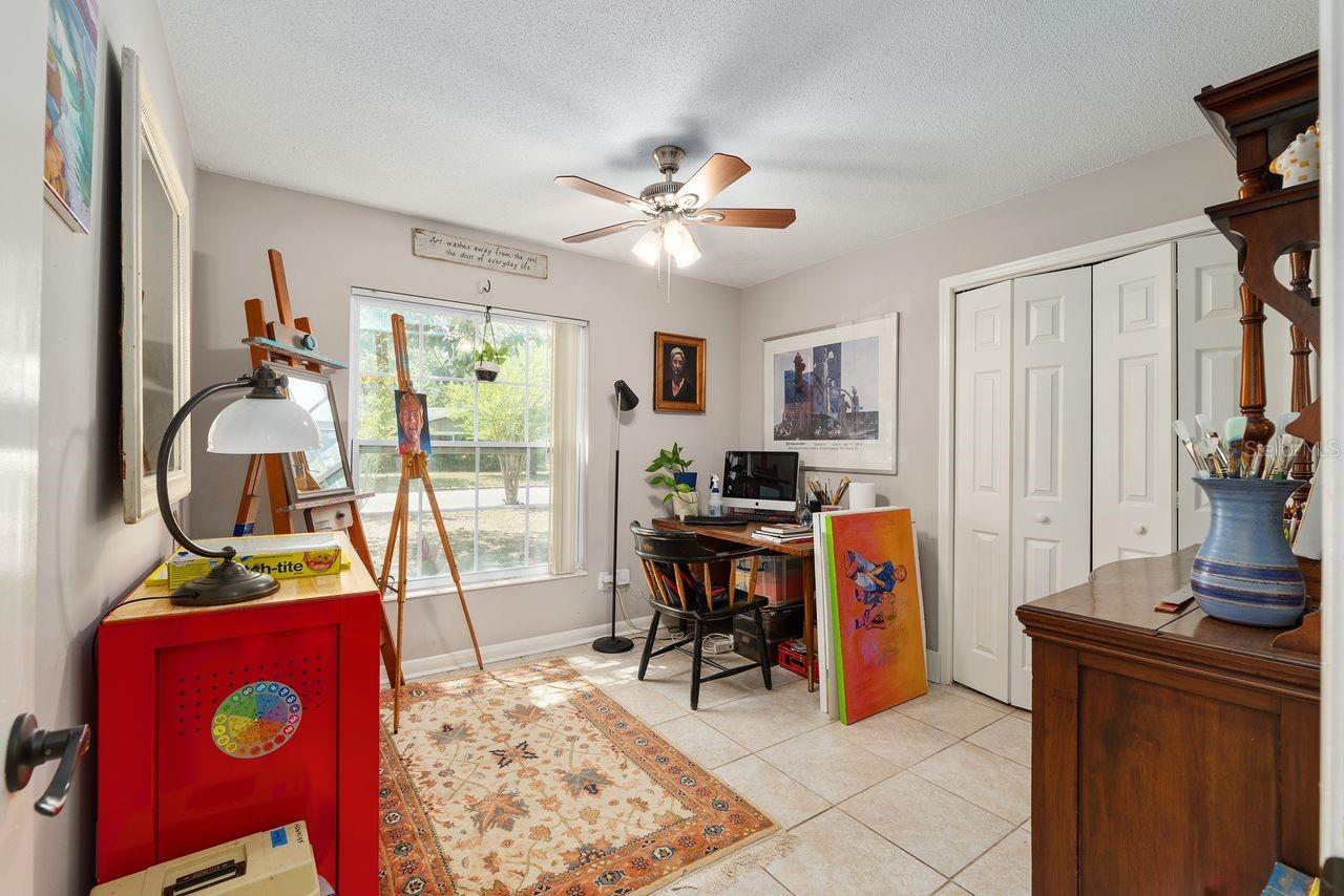 Image 21 of 33 For 5611 29th Terrace