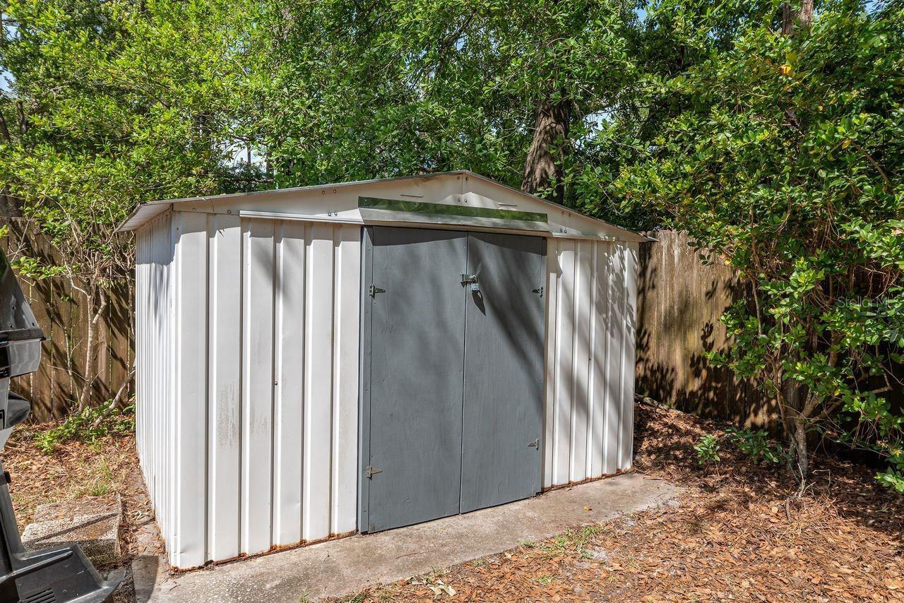 Image 30 of 33 For 5611 29th Terrace