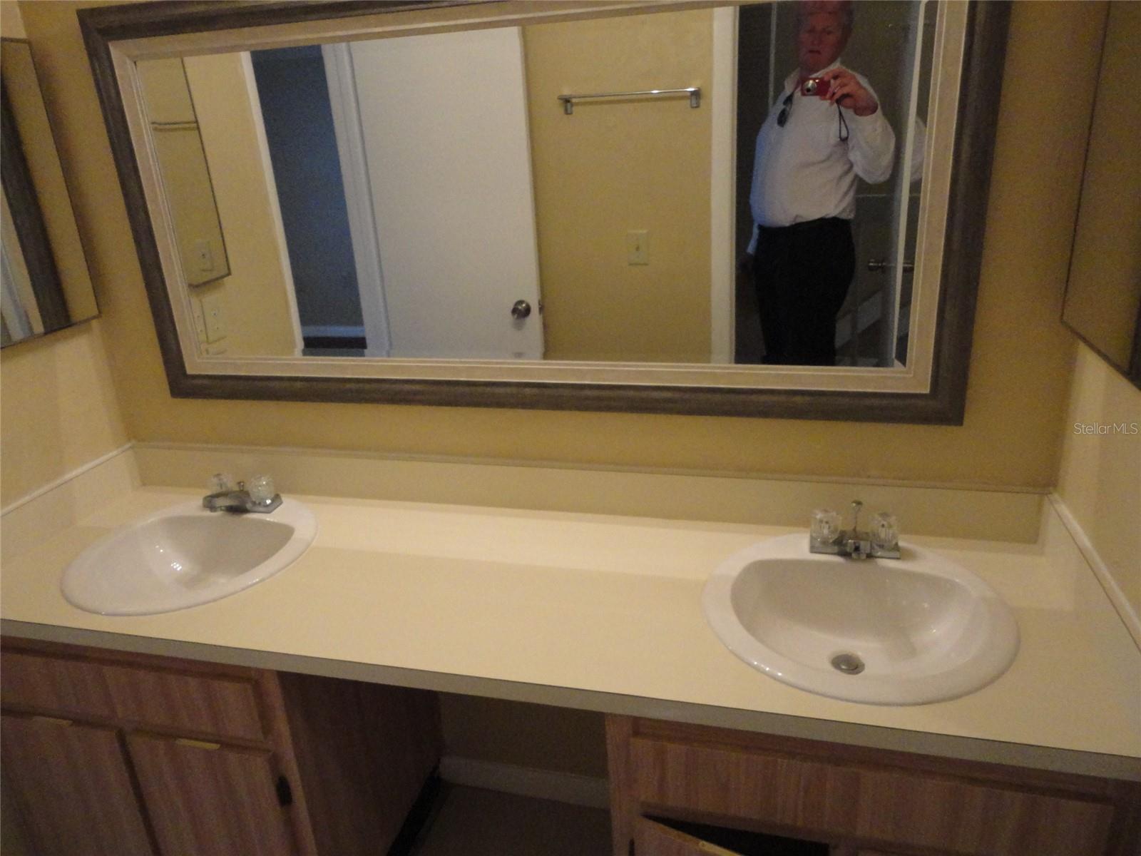 Image 7 of 13 For 2147 39th Way