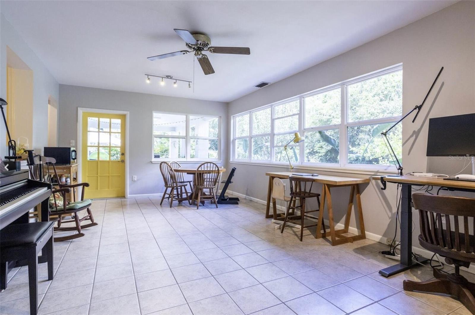 Image 11 of 31 For 2034 8th Place