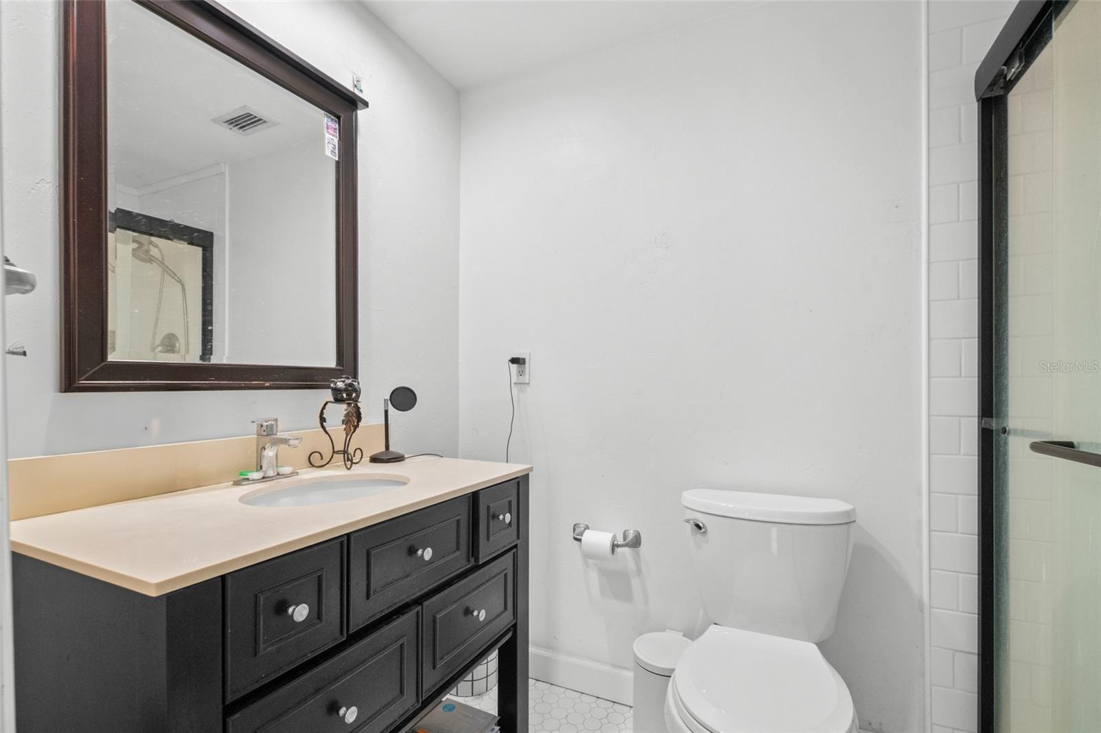 Image 19 of 31 For 2034 8th Place