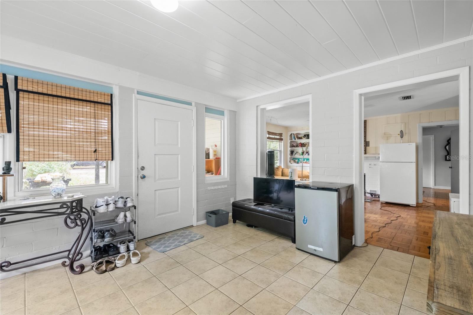 Image 2 of 31 For 2034 8th Place