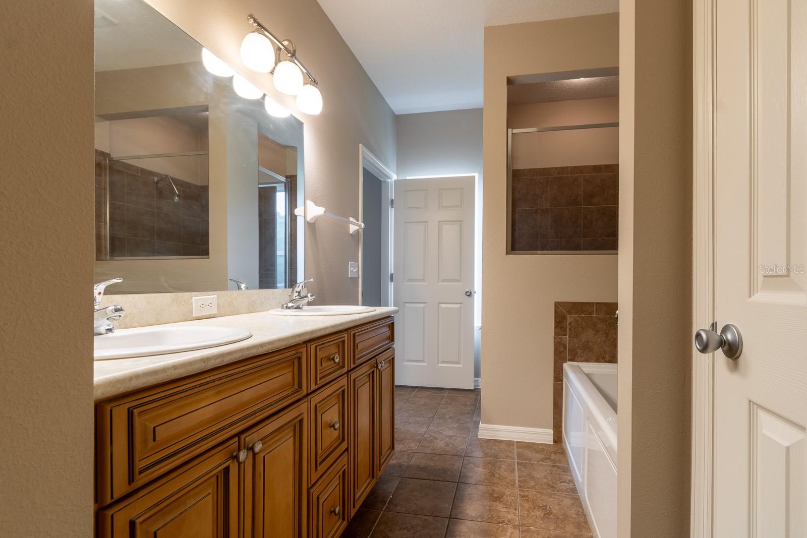 Image 17 of 28 For 1687 120th Way