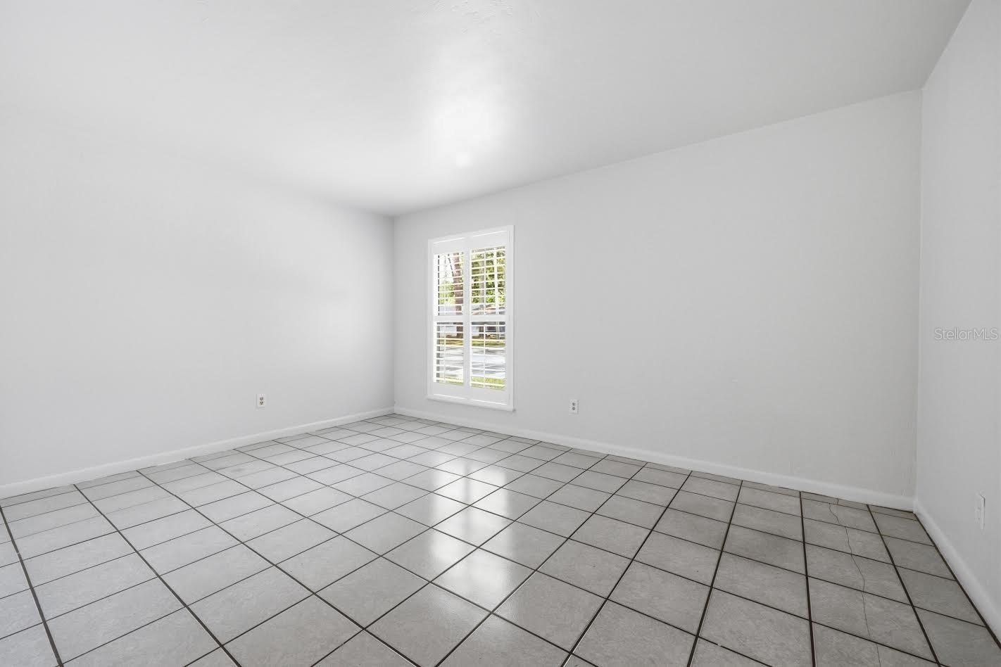 Image 22 of 23 For 5935 23 Terrace