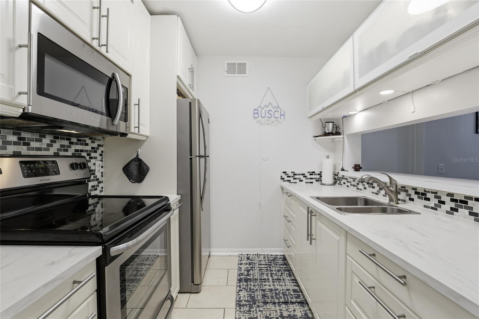 Image 7 of 42 For 3921 34th Street 307