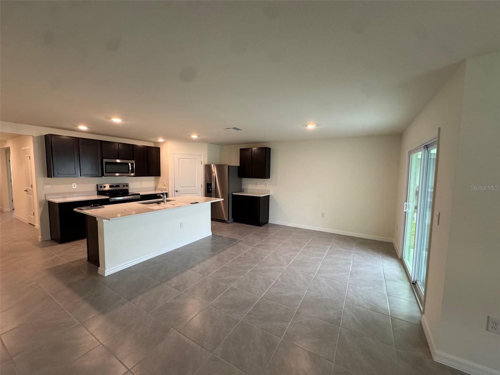 Image 5 of 17 For 1918 246th Terrace