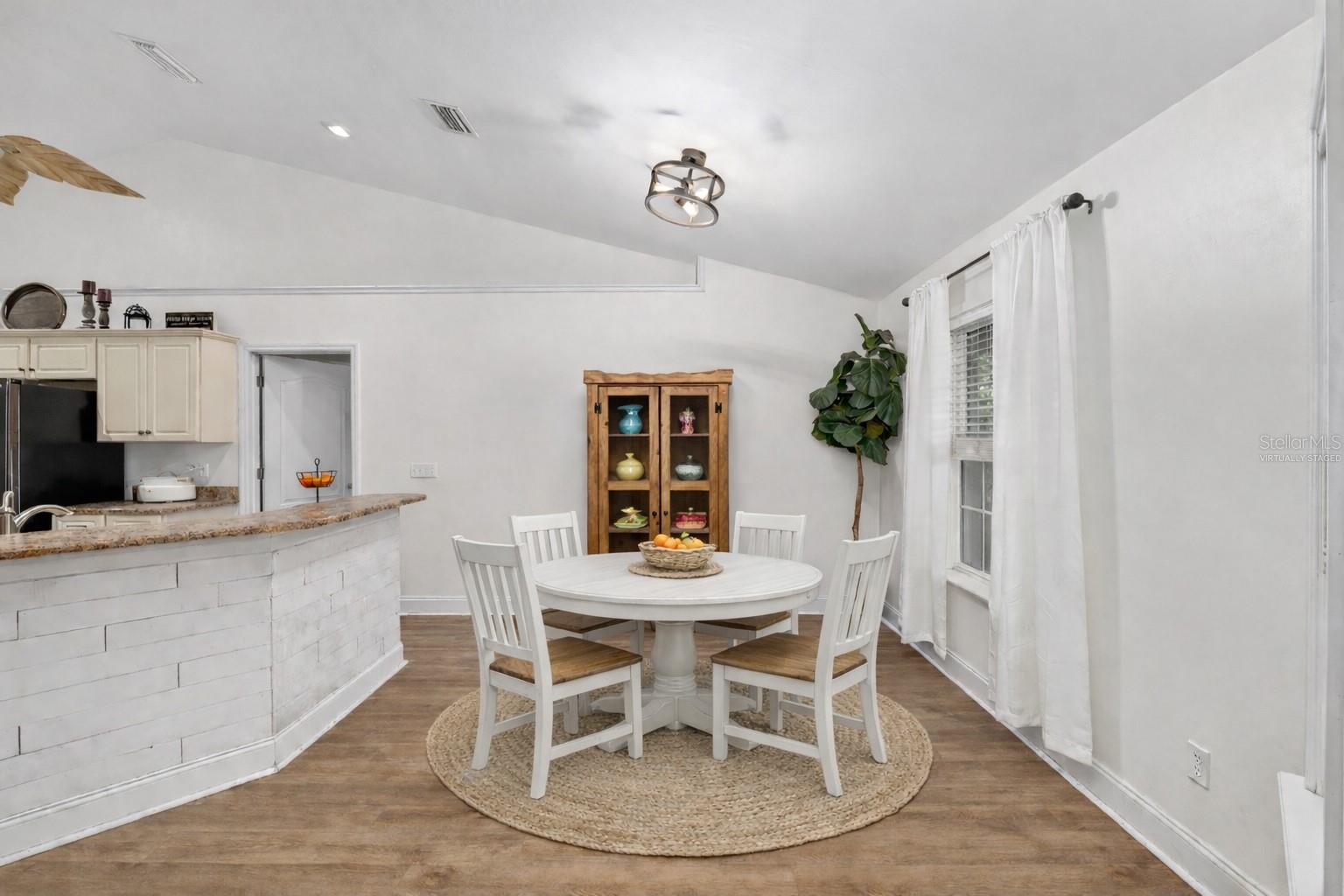 Image 21 of 68 For 25175 20th Avenue