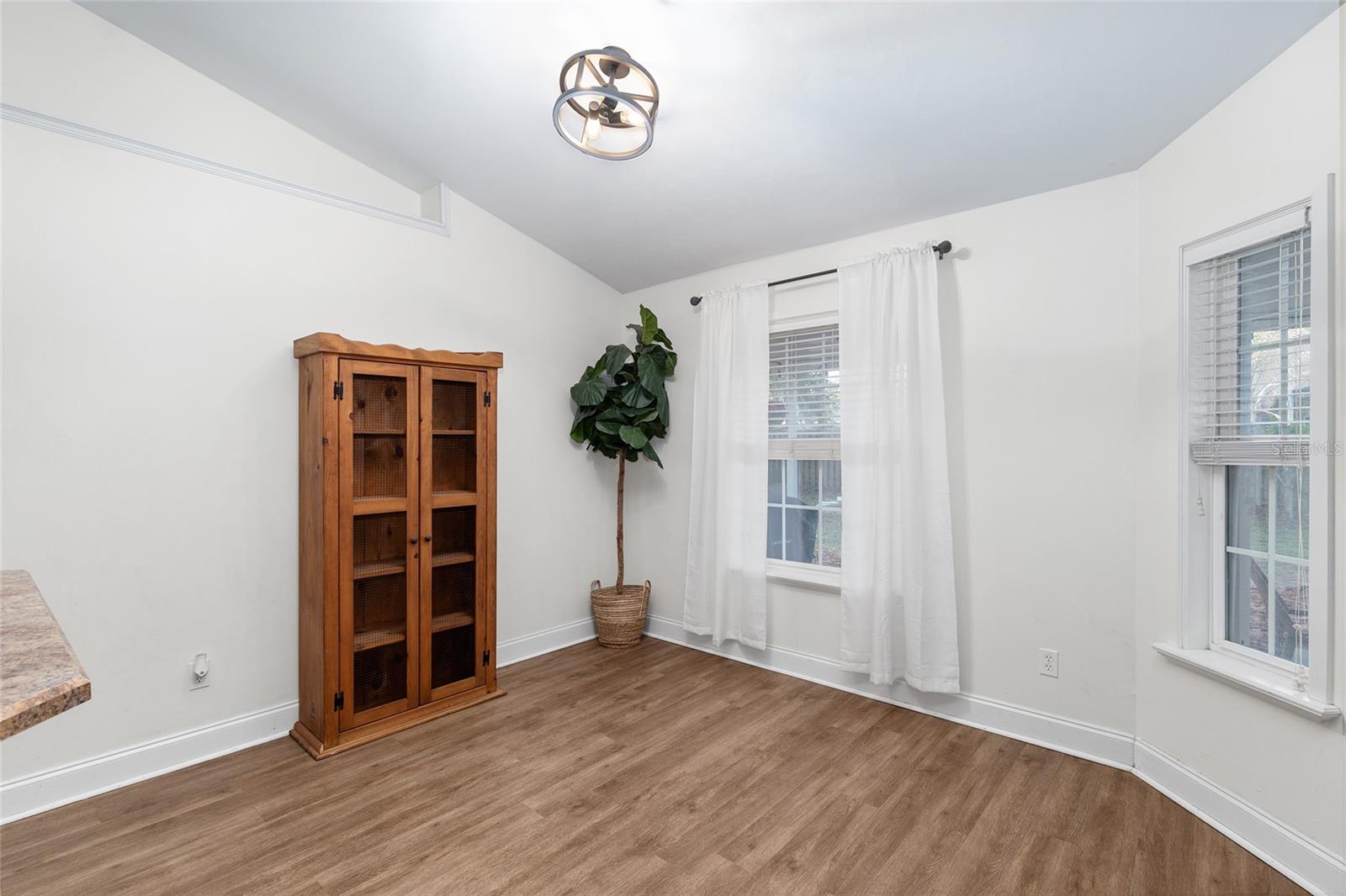 Image 24 of 68 For 25175 20th Avenue