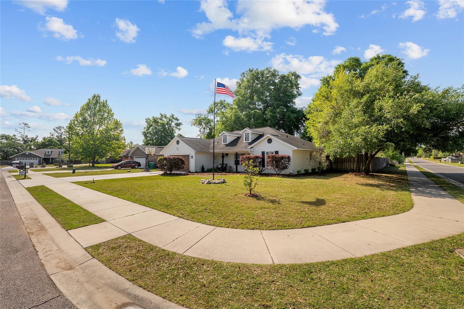 Image 3 of 68 For 25175 20th Avenue